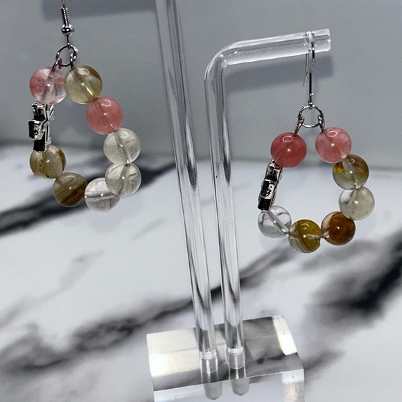 Chic Beaded Cross Earrings in Pink and Gold - Picture 3 of 3